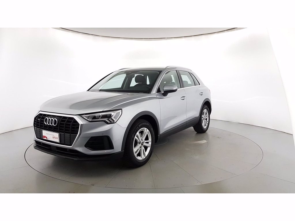 AUDI Q3 35 2.0 tdi business quattro s-tronic