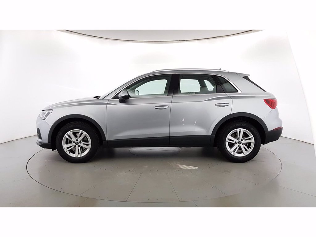 AUDI Q3 35 2.0 tdi business quattro s-tronic