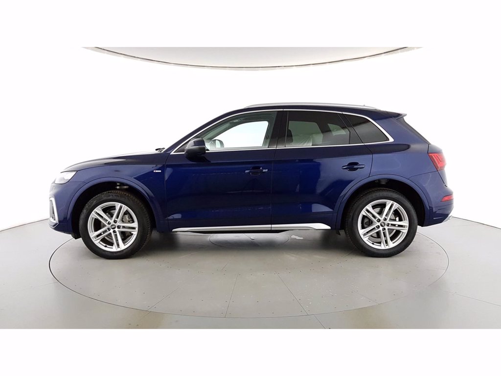 AUDI Q5 40 2.0 tdi mhev 12v s line quattro s-tronic