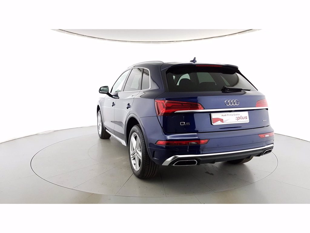 AUDI Q5 40 2.0 tdi mhev 12v s line quattro s-tronic