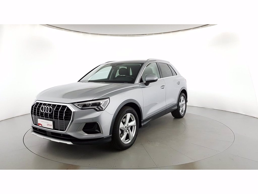 AUDI Q3 35 2.0 tdi business advanced s-tronic