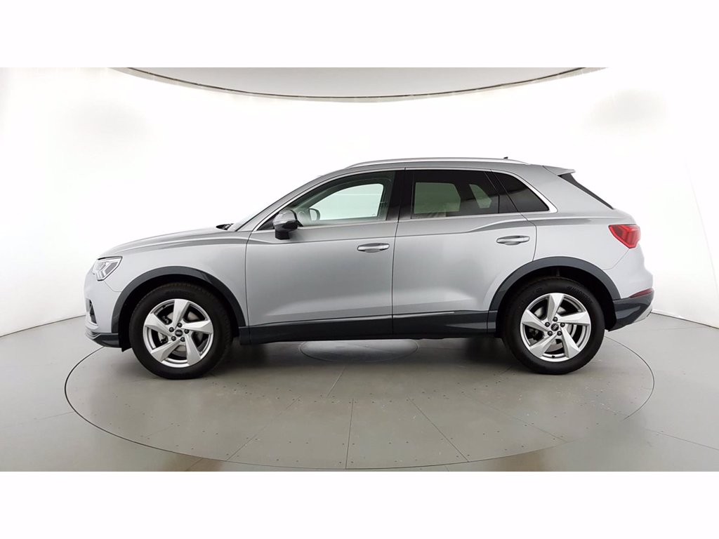 AUDI Q3 35 2.0 tdi business advanced s-tronic