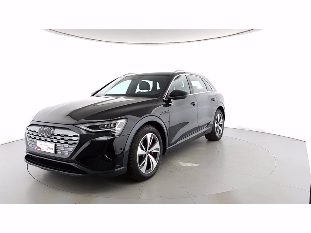 AUDI Q8 e-tron 55 quattro