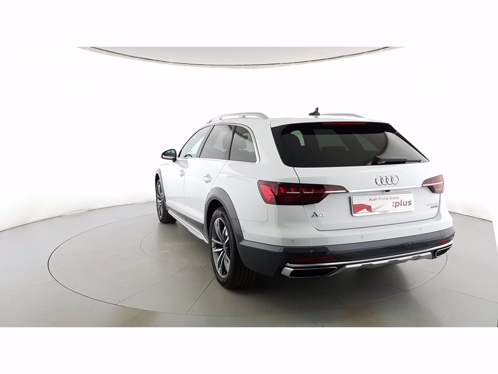 AUDI A4 allroad 40 2.0 tdi mhev identity contrast quattro 204cv s-tronic