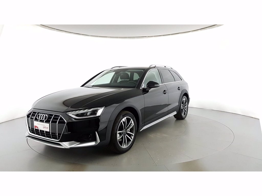 AUDI A4 allroad 40 2.0 tdi mhev identity contrast quattro 204cv s-tronic