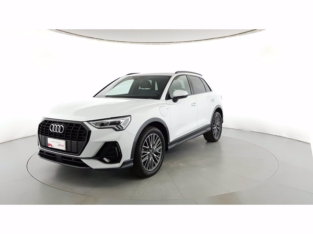 AUDI Q3 45 1.4 tfsi e s line edition s-tronic