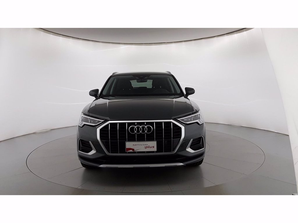 AUDI Q3 35 2.0 tdi business advanced s-tronic