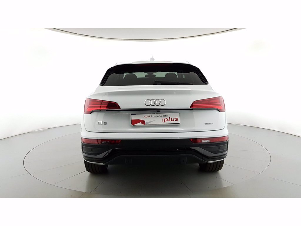 AUDI Q5 sportback 40 2.0 tdi mhev 12v s line quattro s-tronic