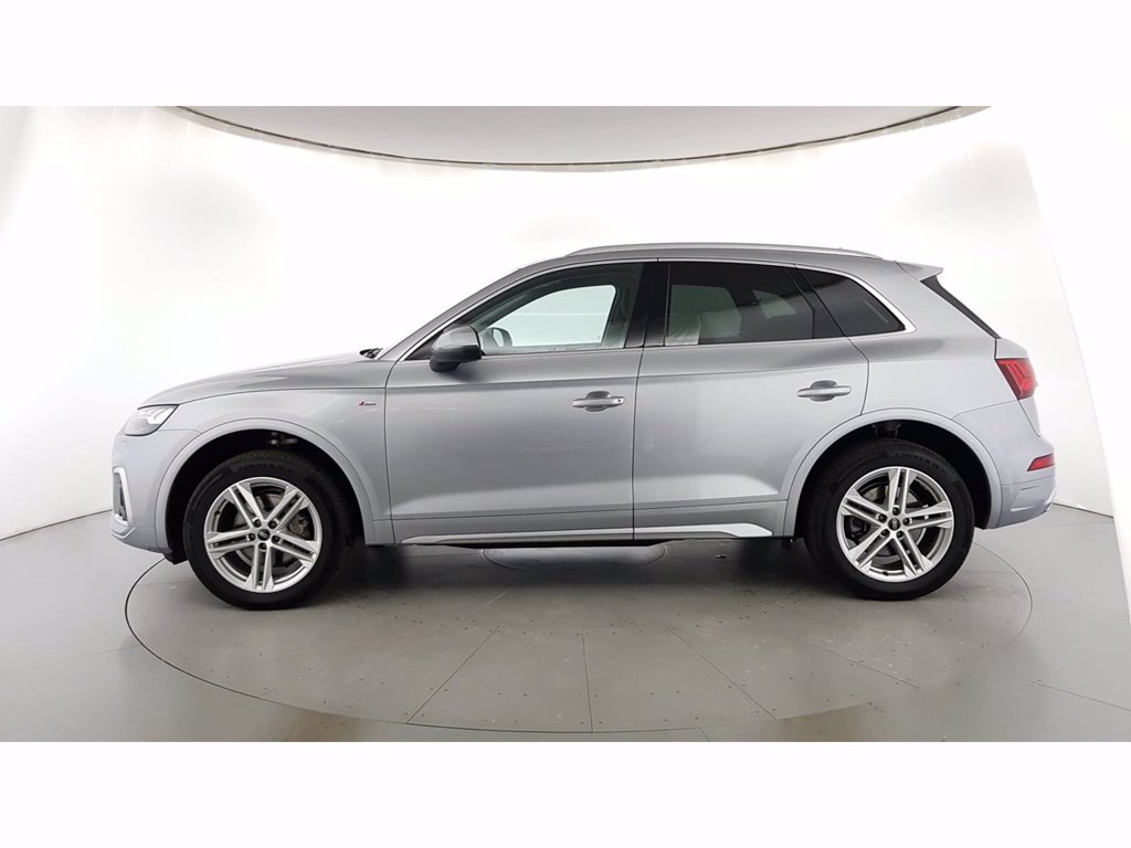 AUDI Q5 40 2.0 tdi mhev 12v s line quattro s-tronic