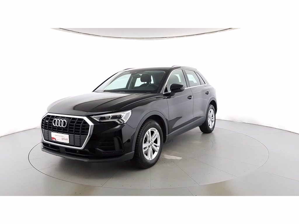 AUDI Q3 35 2.0 tdi business quattro