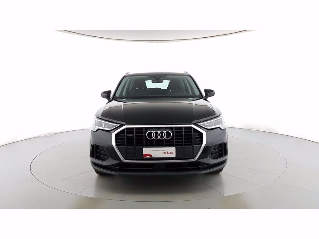 AUDI Q3 35 2.0 tdi business quattro