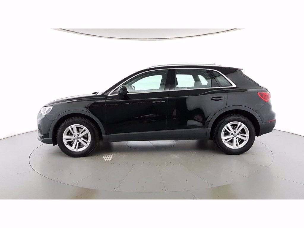 AUDI Q3 35 2.0 tdi business quattro