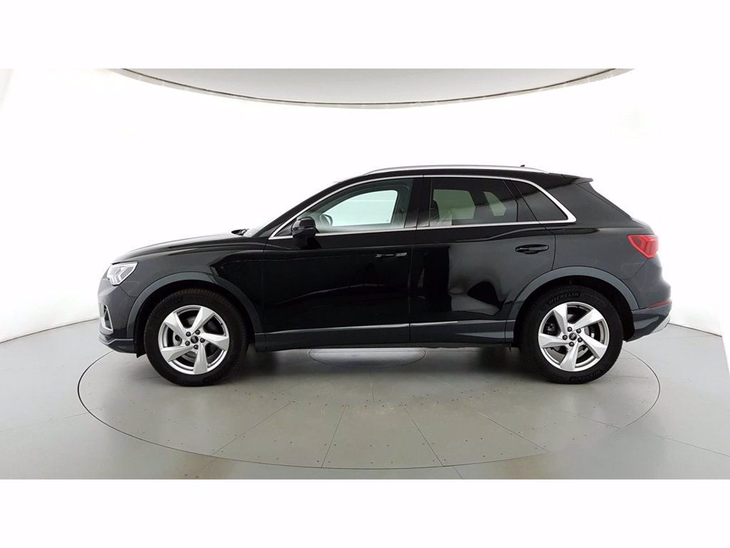 AUDI Q3 35 2.0 tdi business advanced s-tronic