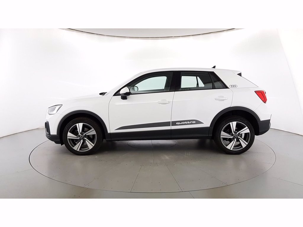 AUDI Q2 35 2.0 tdi admired quattro s-tronic