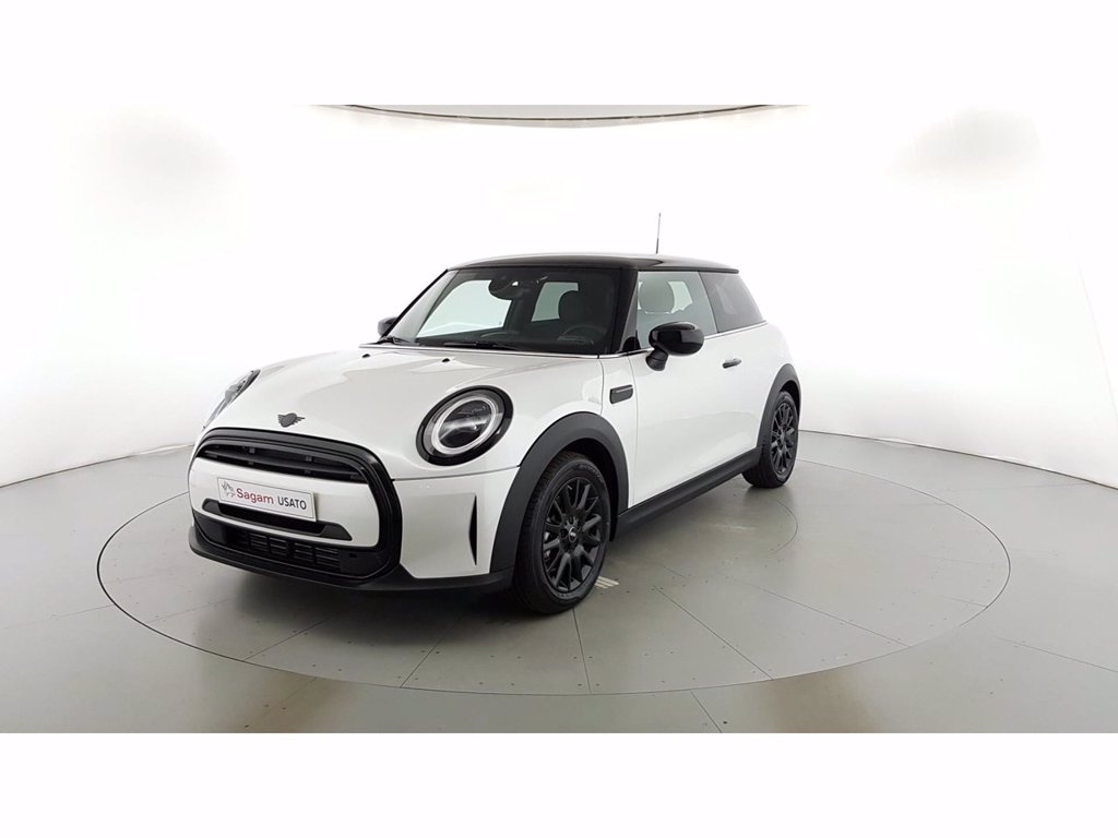 MINI Mini 3p 1.5 cooper essential premium mid package auto