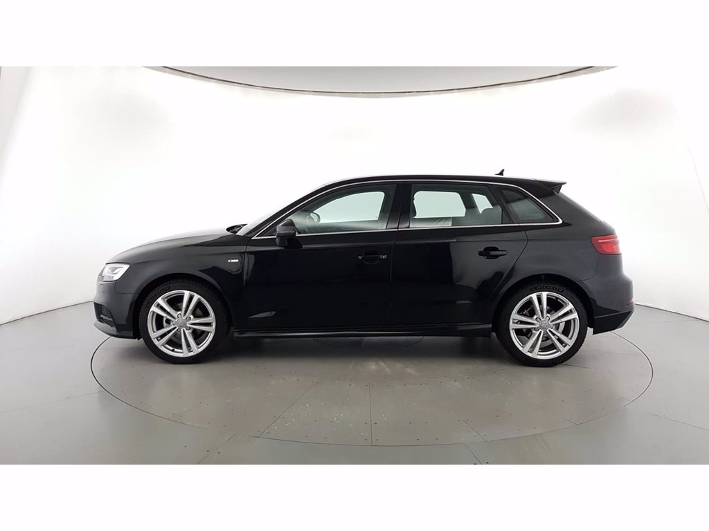 AUDI A3 sportback 30 1.0 tfsi admired 116cv s-tronic