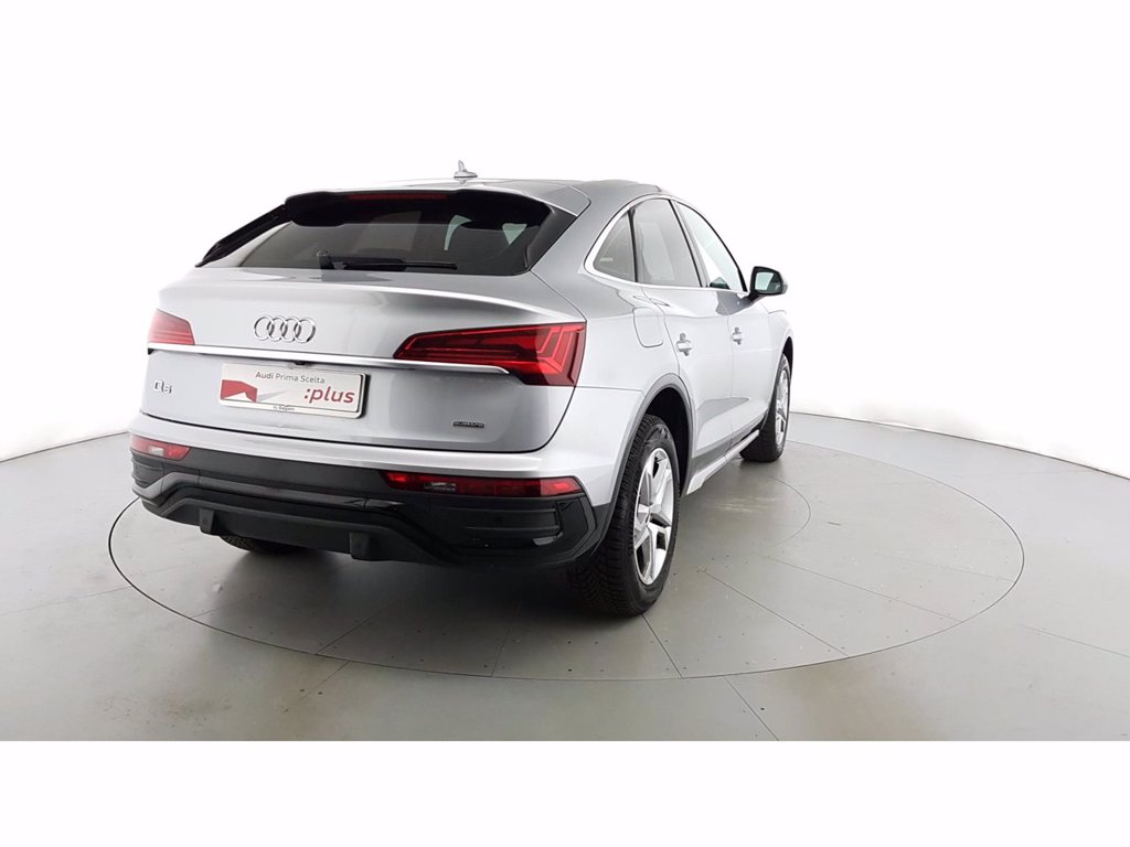 AUDI Q5 sportback 40 2.0 tdi mhev 12v business advanced quattro s-tronic